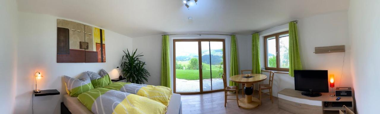 Relax.Land - Apart Grinzens 90Qm Ferienwohnung מראה חיצוני תמונה