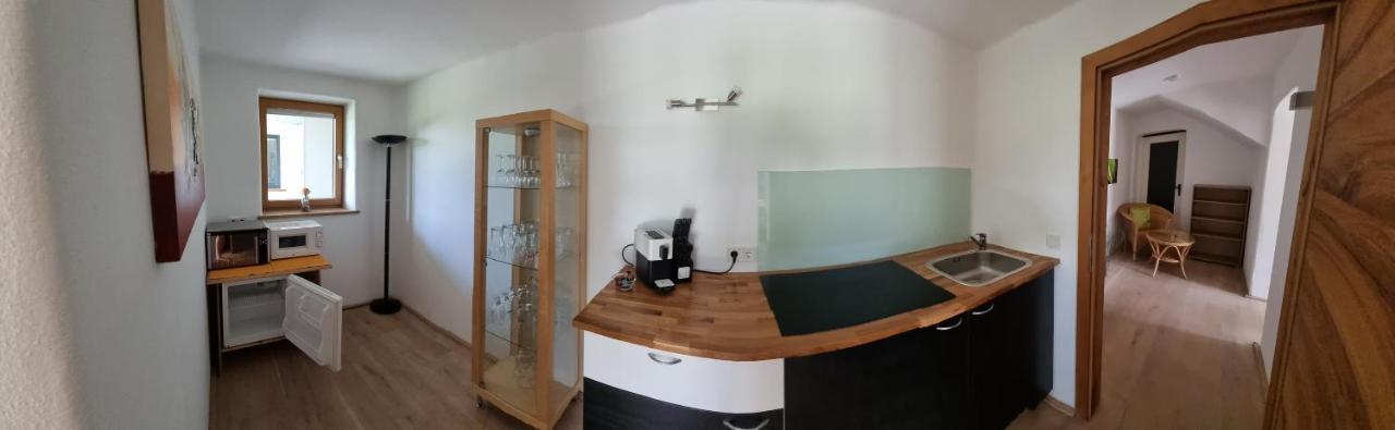 Relax.Land - Apart Grinzens 90Qm Ferienwohnung מראה חיצוני תמונה