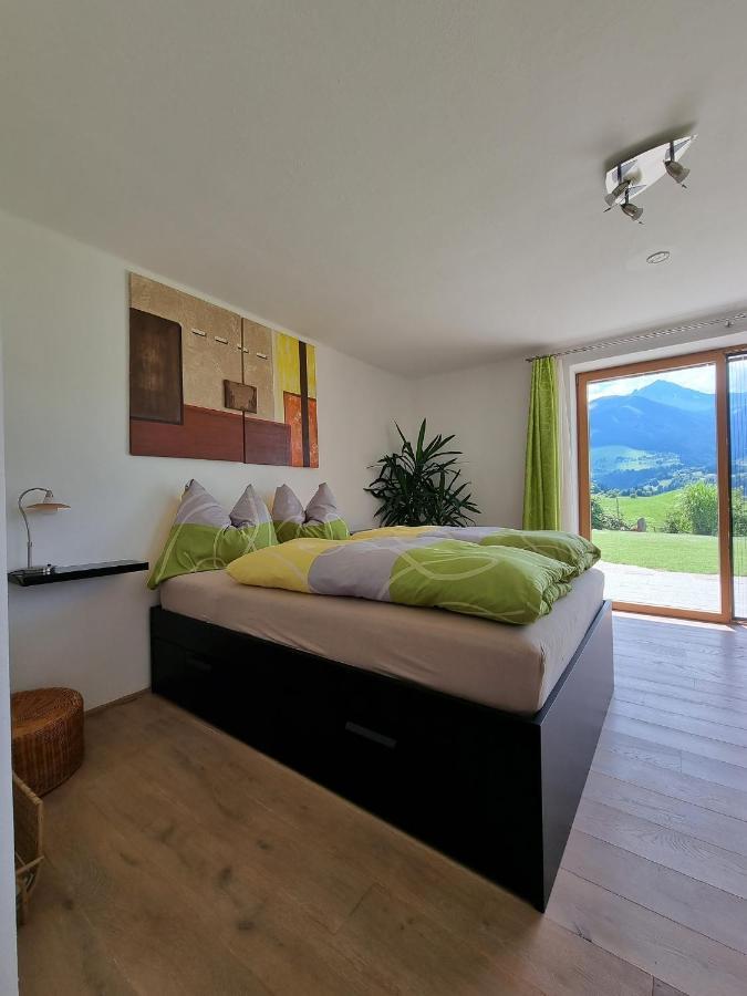 Relax.Land - Apart Grinzens 90Qm Ferienwohnung מראה חיצוני תמונה