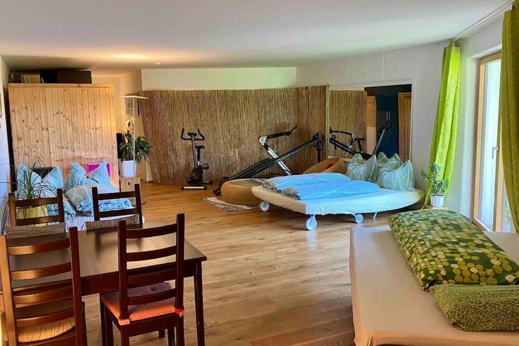 Relax.Land - Apart Grinzens 90Qm Ferienwohnung מראה חיצוני תמונה