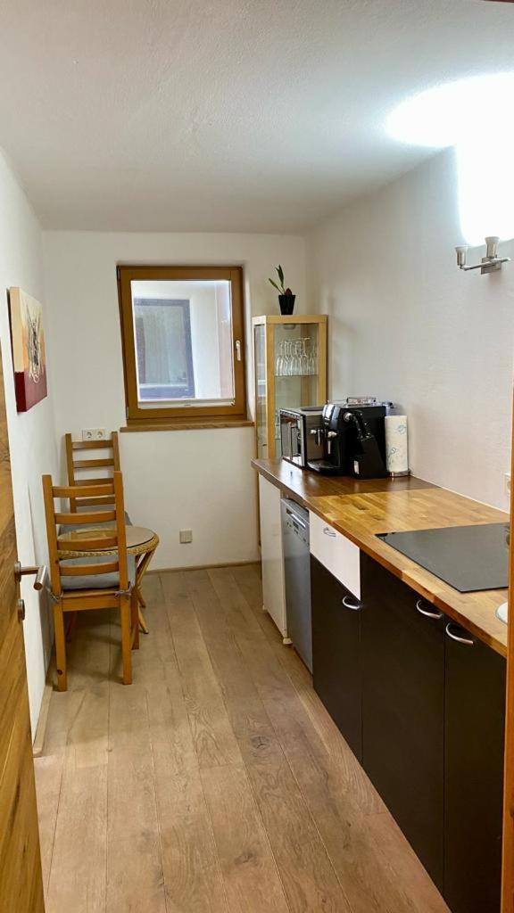Relax.Land - Apart Grinzens 90Qm Ferienwohnung מראה חיצוני תמונה